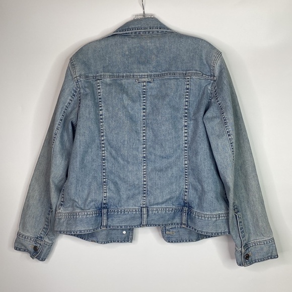 J.Jill Light Wash Denim Jacket Size Medium - Picture 2 of 6